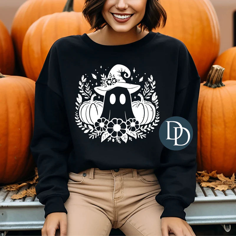 White hat Ghost with pumpkin