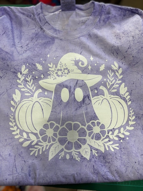 White hat Ghost with pumpkin